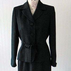 Tiny polkadot Business Skirt Suit 6p 6 Petite